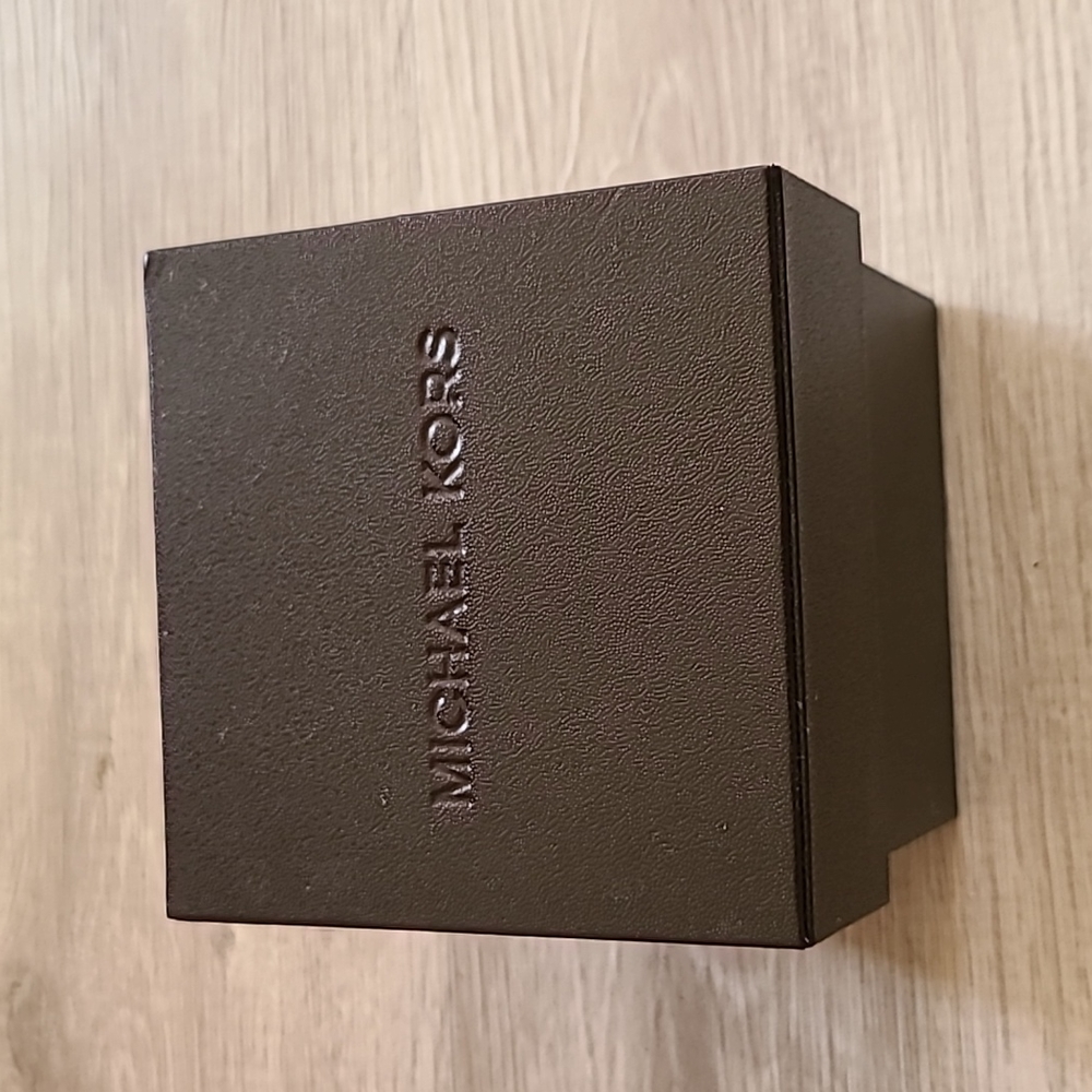 Michael Kors Brown Watch Box